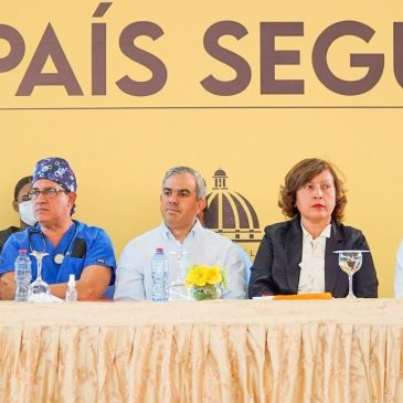 Director del Inespre participa en lanzamiento del Plan de Seguridad Ciudadana en Cienfuegos, Santiago