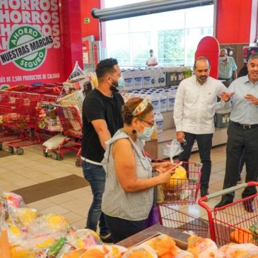 Cientos de personas compran en supermercados a precios del Inespre en primer día de ejecución ese programa