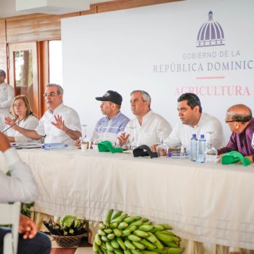 Director Inespre participa junto al presidente Abinader en diversas actividades en La Vega