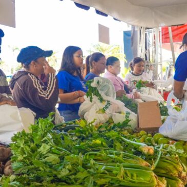 En San Francisco de Macorís se sintió la brisita navideña con Gran Feria del Inespre