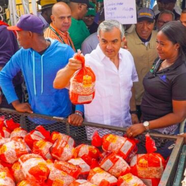 En San Cristóbal acogen como un regalo de reyes la Gran Feria Navidad del Cambio con el Inespre