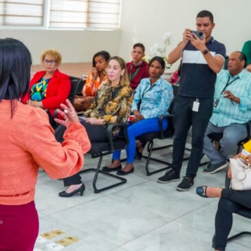 Servidores del Inespre participan en charla sobre «Salud Mental y Bienestar Laboral»