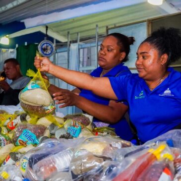 Inespre baja a 300 pesos los combos de habichuelas con dulce en Feria Agropecuaria Nacional