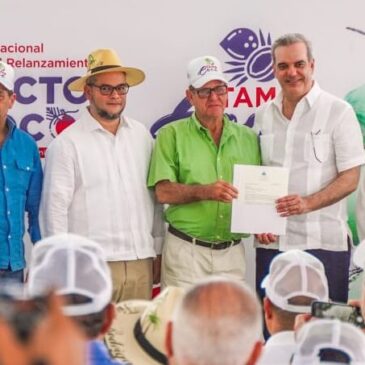 Director valora Plan Nacional de Relanzamiento del Coco