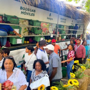 Realiza operativo en Las Matas de Farfán durante entrega de obras encabezada por Raquel Arbaje