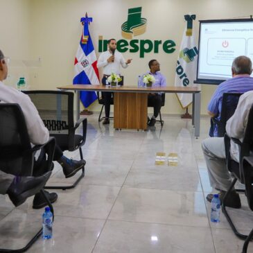 Ministerio de Energía y Minas imparte charla en Inespre sobre Uso Racional de la Energía