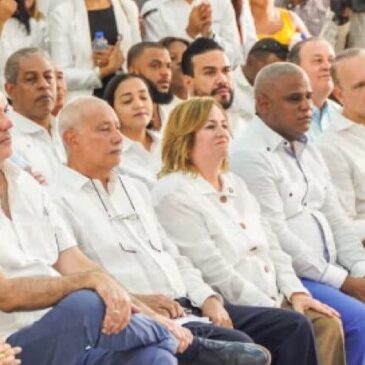 Director del Inespre acompaña al presidente Abinader en la inauguración de varias obras en comunidades de Santiago