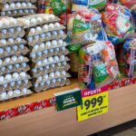 Inespre beneficia a cientos de personas con venta de cartón de huevos a 100 pesos en los supermercados