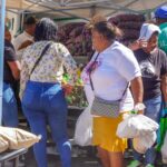 Inespre apoya Fiestas Patronales de Azua con venta de comida barata