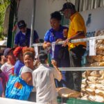 Inespre apoya Fiestas Patronales de Azua con venta de comida barata