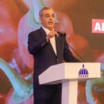 Presidente Abinader garantiza abastecimiento de alimentos navideños para festividades 2024