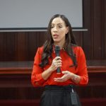 Yelmi Valdez, psicóloga del Inespre, expone en la charla "Situación Actual de los Derechos de las Mujeres"